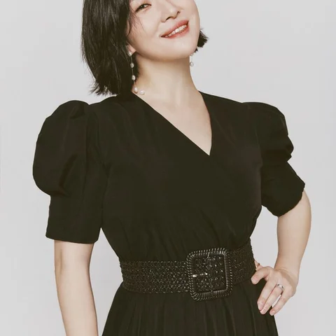 Lee Ji Young