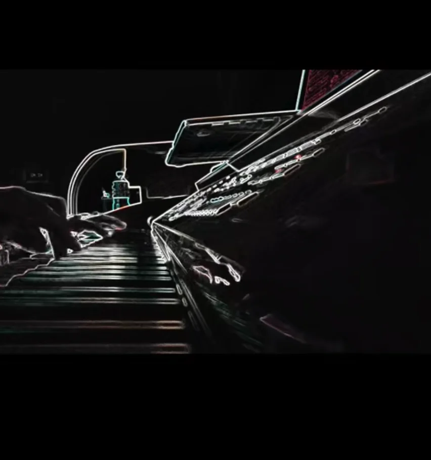 Piano - Bebu silvetti by Frank Lin