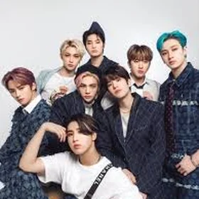 Stray Kids 【Back Door, Do it, Youtiful 】