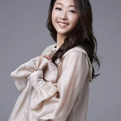 Soo bin Lee