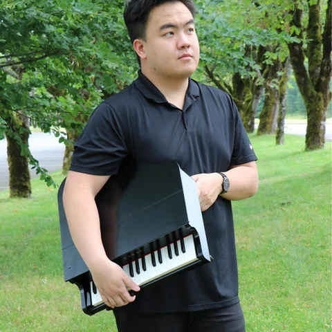 Aaron Xiong