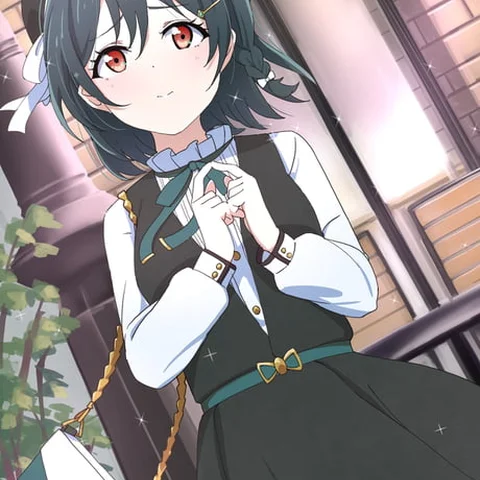 三船栞子