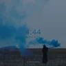 4시 44분