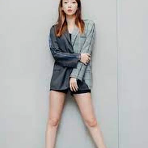 Julia Wu