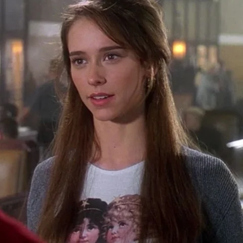 Jennifer Love Hewitt 