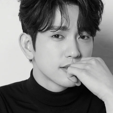 JinYoung (GOT7)