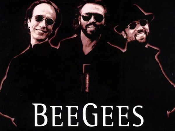 How deep is your love - Maurice Gibb/Robin Gibb/Barry Gibb (Bee Gees - For Easy Piano) by poon