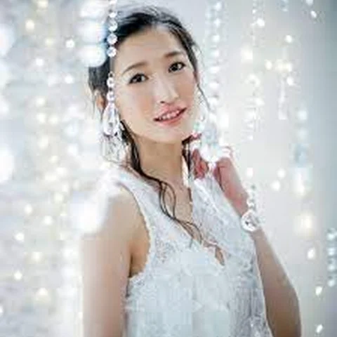 エリサ
