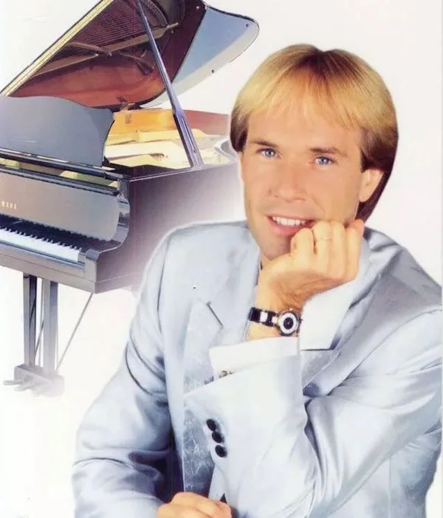 Exodus - Ernest Gold (Richard Clayderman - For Piano Solo) by poon