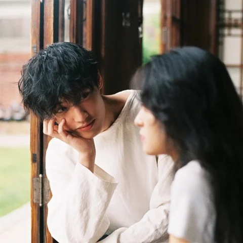 사랑한다는 말은 아끼지 말아요