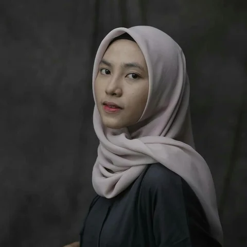 Feby Putri