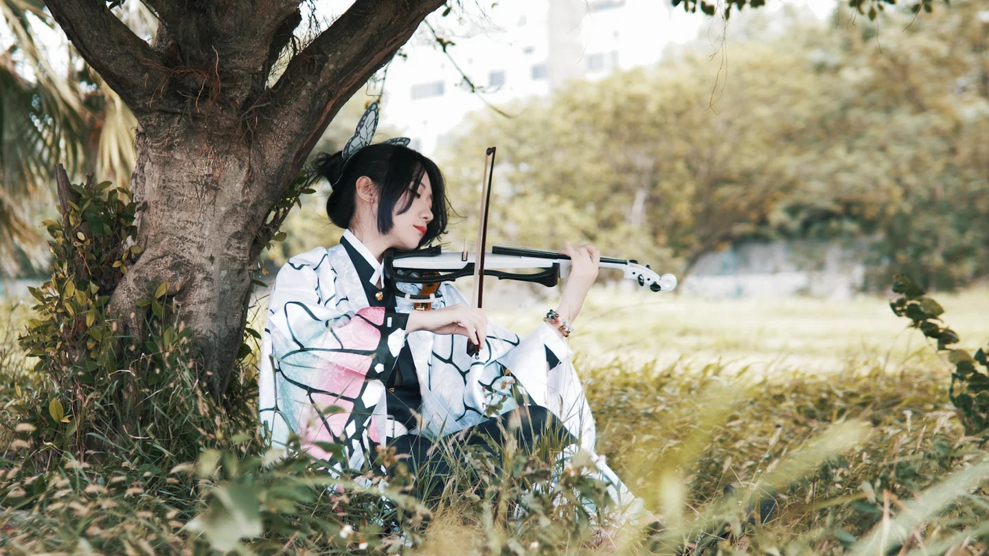 Kamado Tanjiro no Uta - demon slayer (demon slayer EP19 Includes Instrumental) by Kathie Violin 黃品舒小提琴