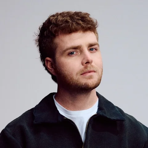 Alex Warren