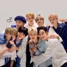 Stray Kids (SKZ )